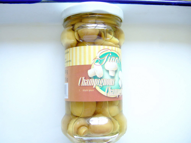 212ml Mushroom Whole in glass jar
