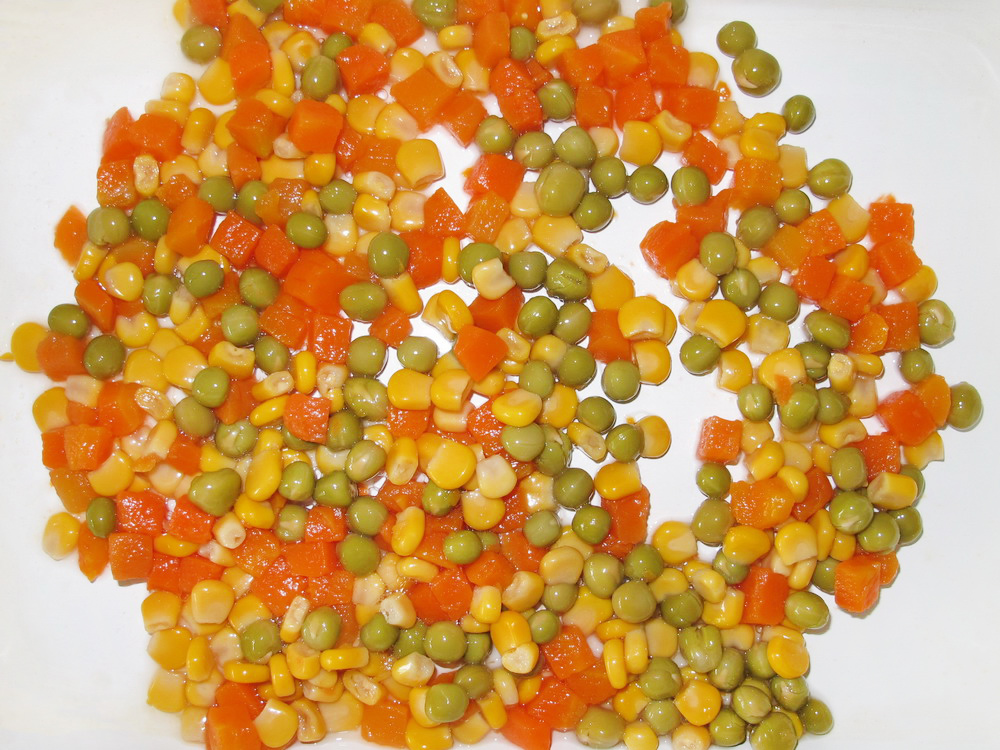 Canned Mixed Veg.in three kinds